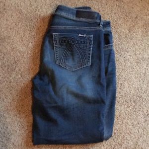 Skinny jeans